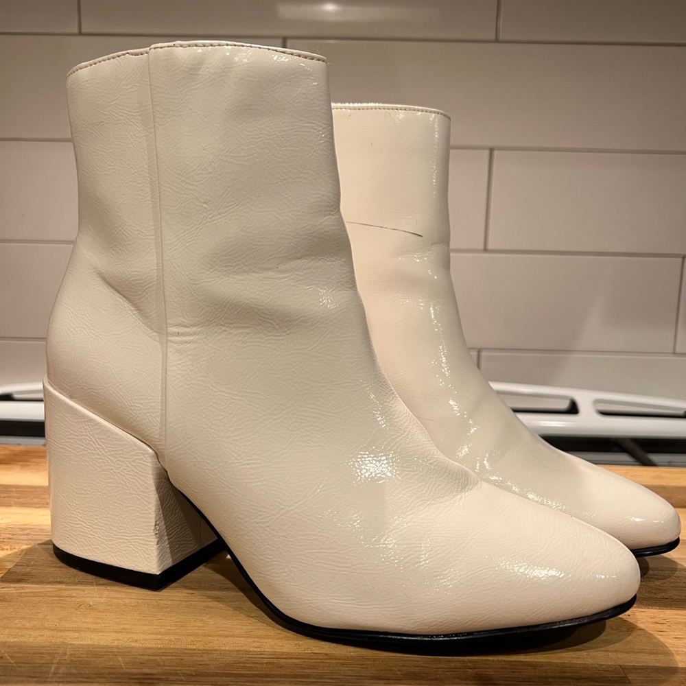 Madden Girl Booties White 8
